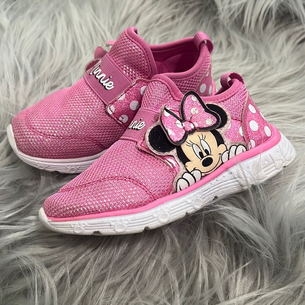 Minnie light up shoes